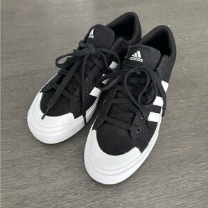 Adidas Women's Black and White Athletic Shoes